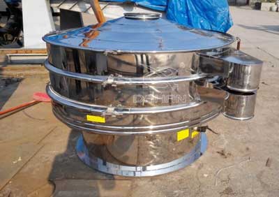 1500型全不鏽鋼振動篩分機