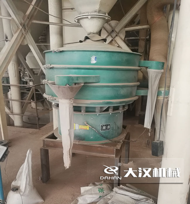 矽酸鋁質耐火材料振動篩分機